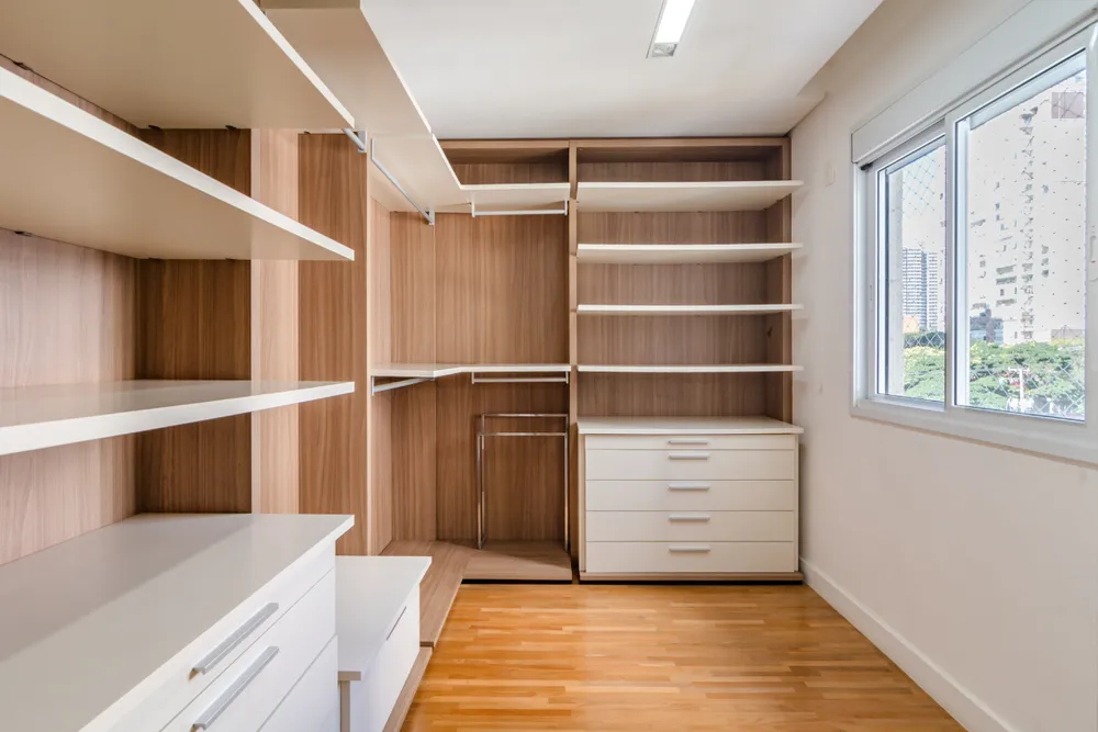 Apartamento, 3 quartos, 222 m² - Foto 1