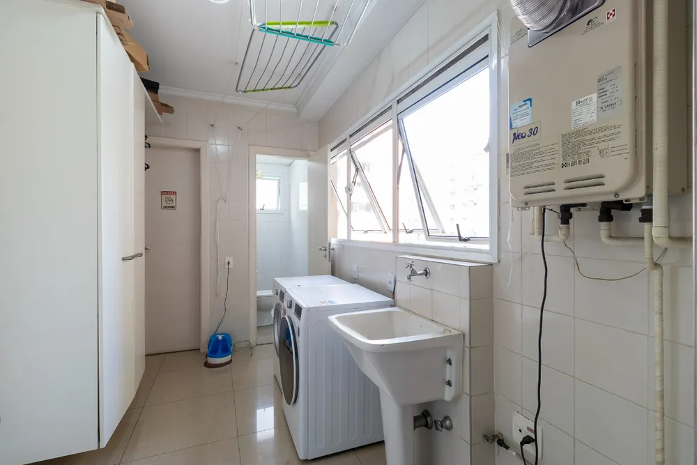Apartamento, 3 quartos, 195 m² - Foto 1