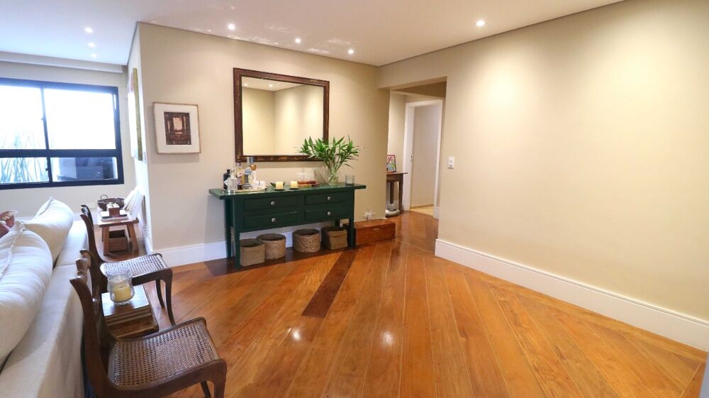Apartamento à venda com 4 quartos, 234m² - Foto 3