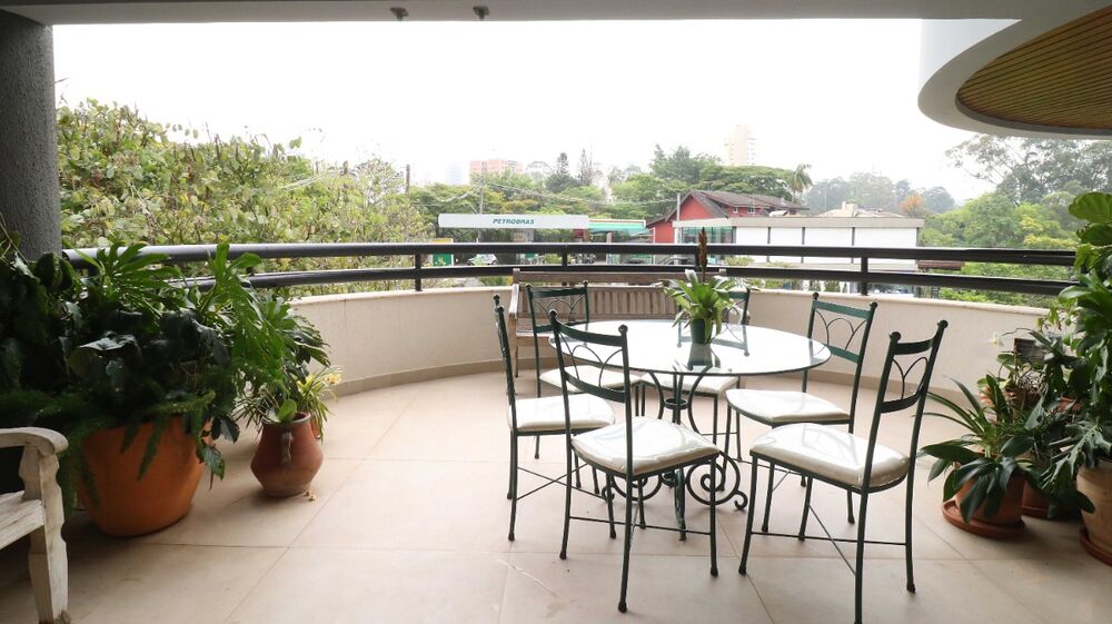 Apartamento à venda com 4 quartos, 234m² - Foto 11