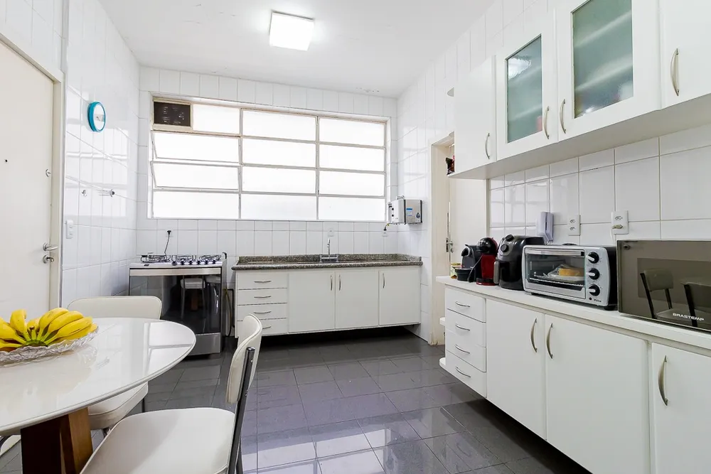 Apartamento, 3 quartos, 141 m² - Foto 2