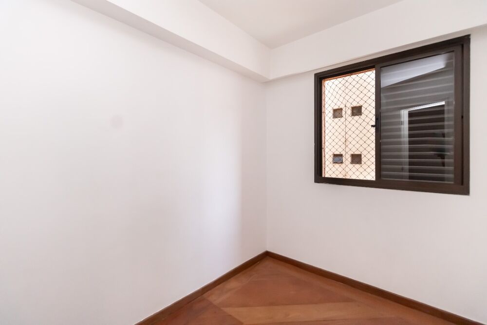 Apartamento à venda com 3 quartos, 81m² - Foto 17