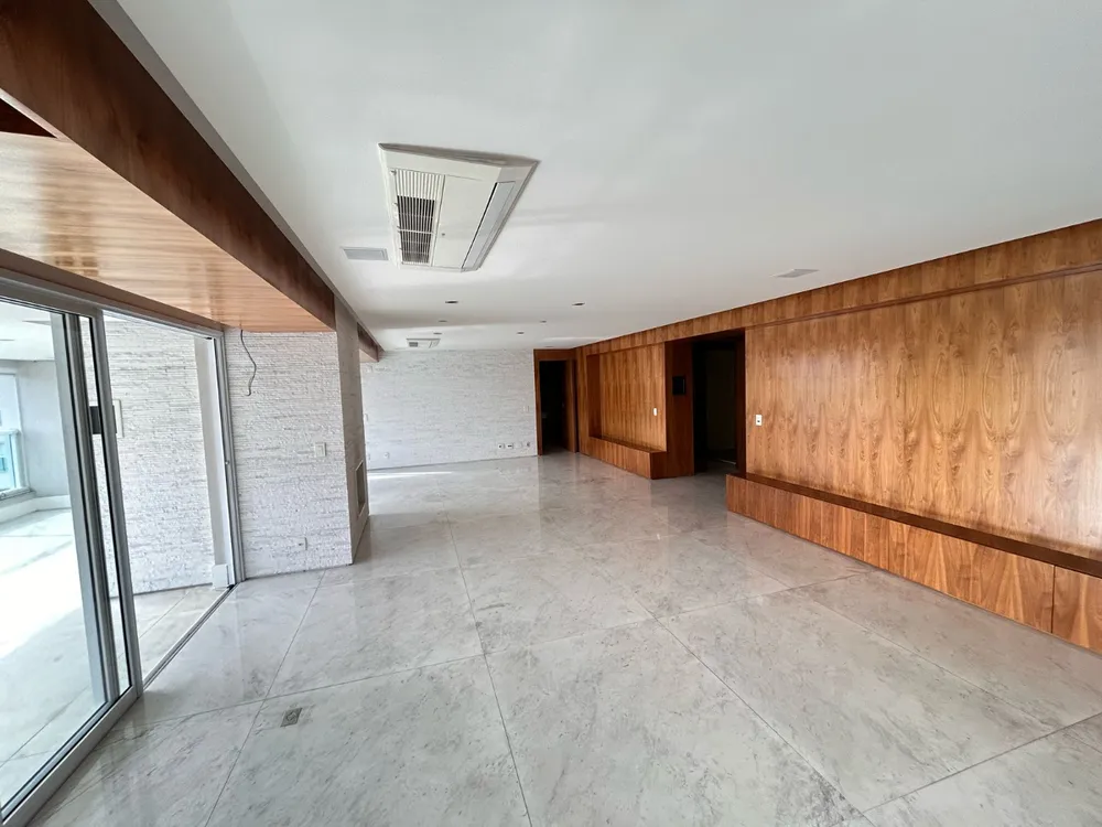 Apartamento, 3 quartos, 335 m² - Foto 2