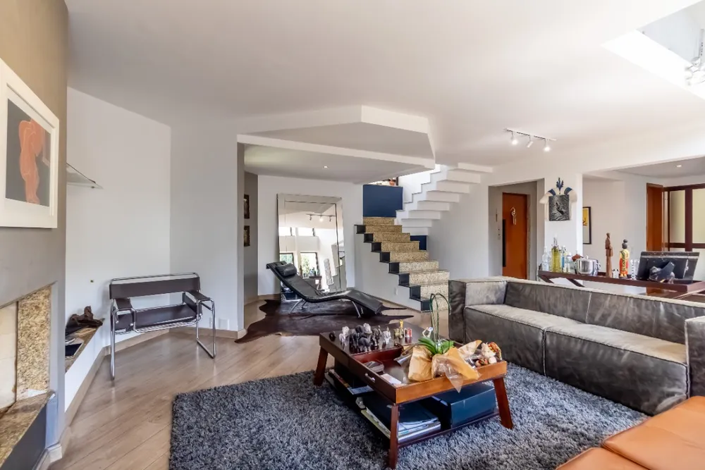 Apartamento, 3 quartos, 245 m² - Foto 1