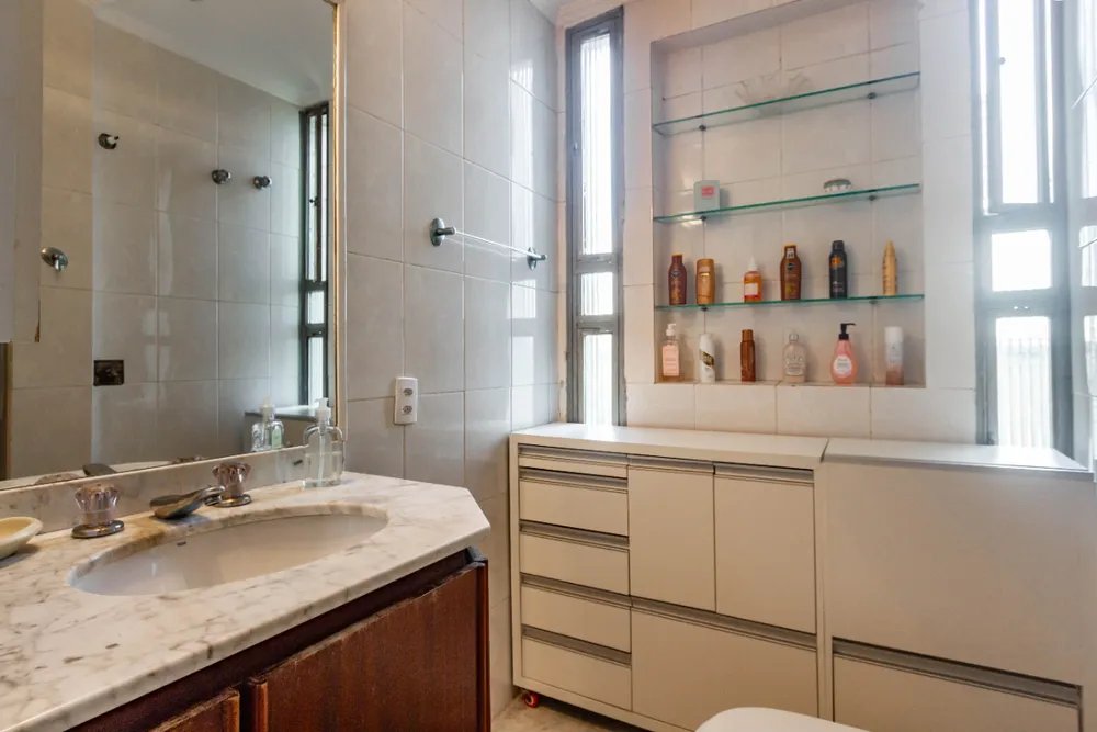 Apartamento, 3 quartos, 226 m² - Foto 3
