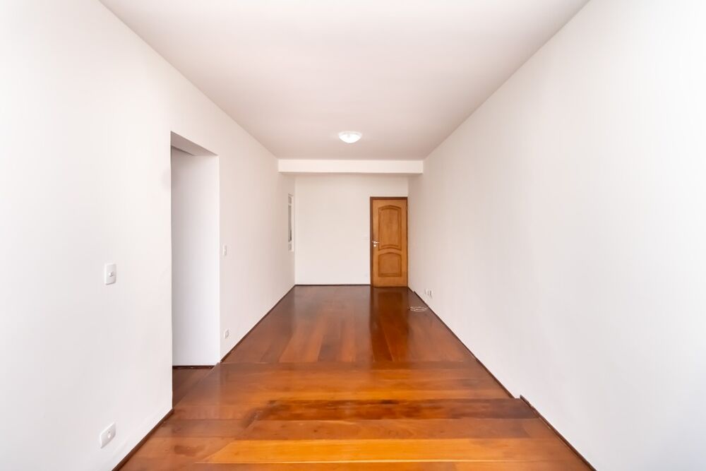 Apartamento à venda com 2 quartos, 70m² - Foto 7