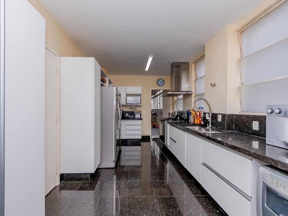 Apartamento à venda com 3 quartos, 323m² - Foto 11
