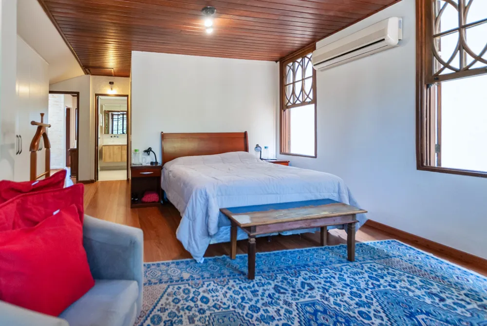 Casa, 3 quartos, 230 m² - Foto 3