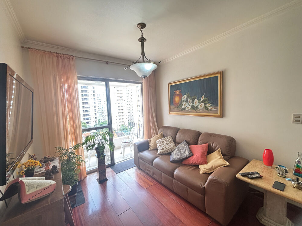 Apartamento à venda com 3 quartos, 74m² - Foto 1