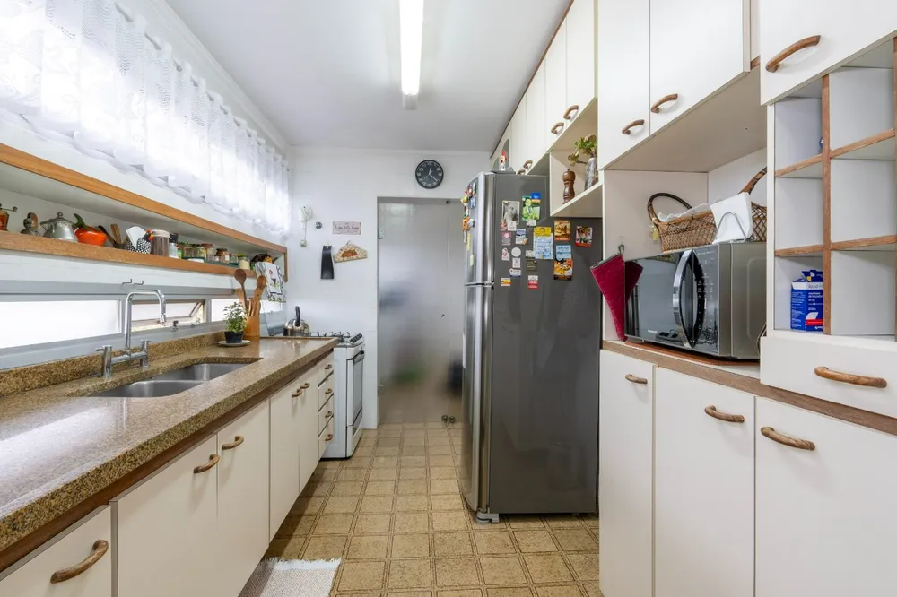 Apartamento, 3 quartos, 142 m² - Foto 2