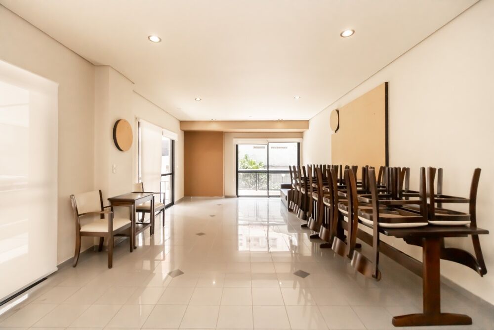 Apartamento à venda com 2 quartos, 70m² - Foto 18