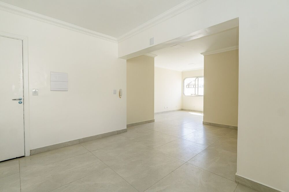 Apartamento à venda com 2 quartos, 73m² - Foto 4