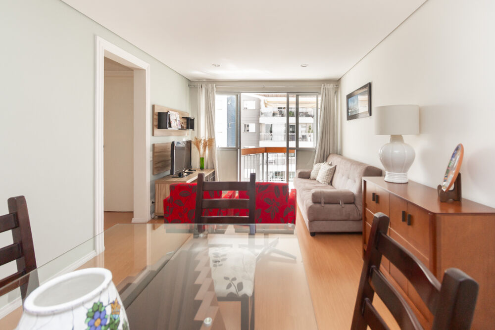 Apartamento à venda com 2 quartos, 62m² - Foto 2