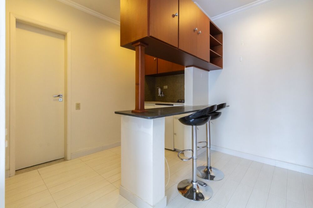 Apartamento à venda com 1 quarto, 36m² - Foto 1