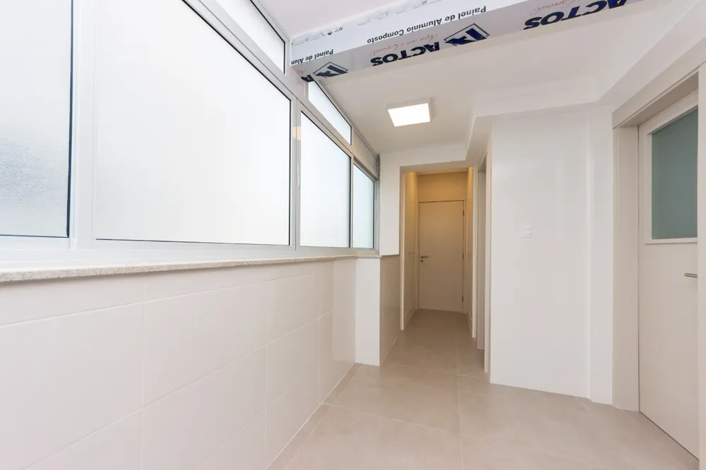 Apartamento, 4 quartos, 212 m² - Foto 1