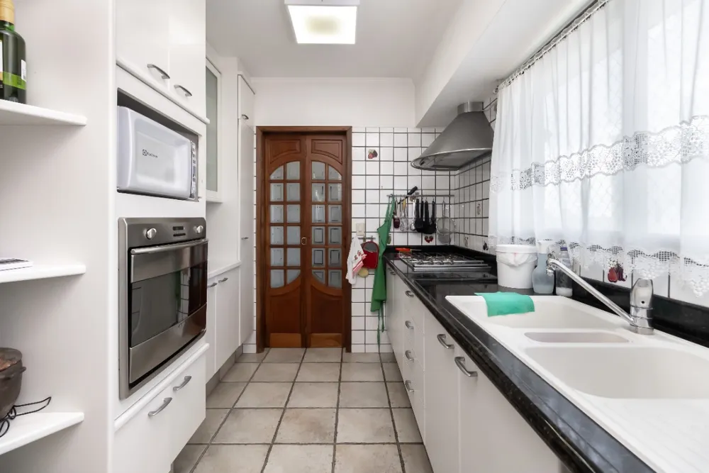 Apartamento, 3 quartos, 180 m² - Foto 2