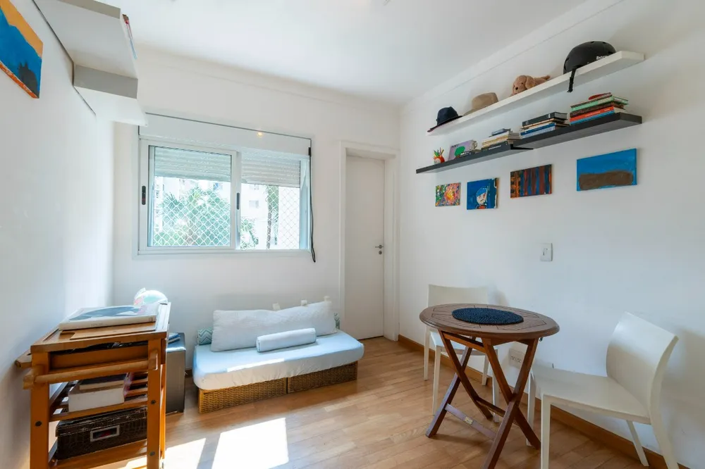 Apartamento, 3 quartos, 143 m² - Foto 2