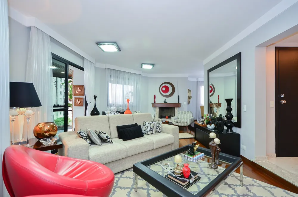 Apartamento, 3 quartos, 196 m² - Foto 1