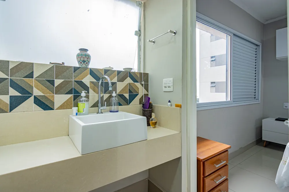 Apartamento, 3 quartos, 134 m² - Foto 1