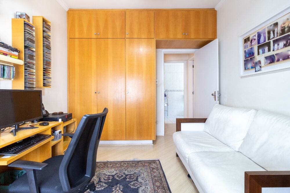 Apartamento à venda com 3 quartos, 145m² - Foto 13