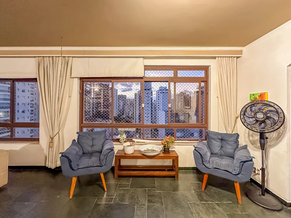 Apartamento, 4 quartos, 215 m² - Foto 2