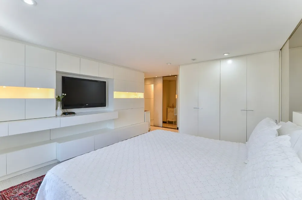 Apartamento, 3 quartos, 250 m² - Foto 2