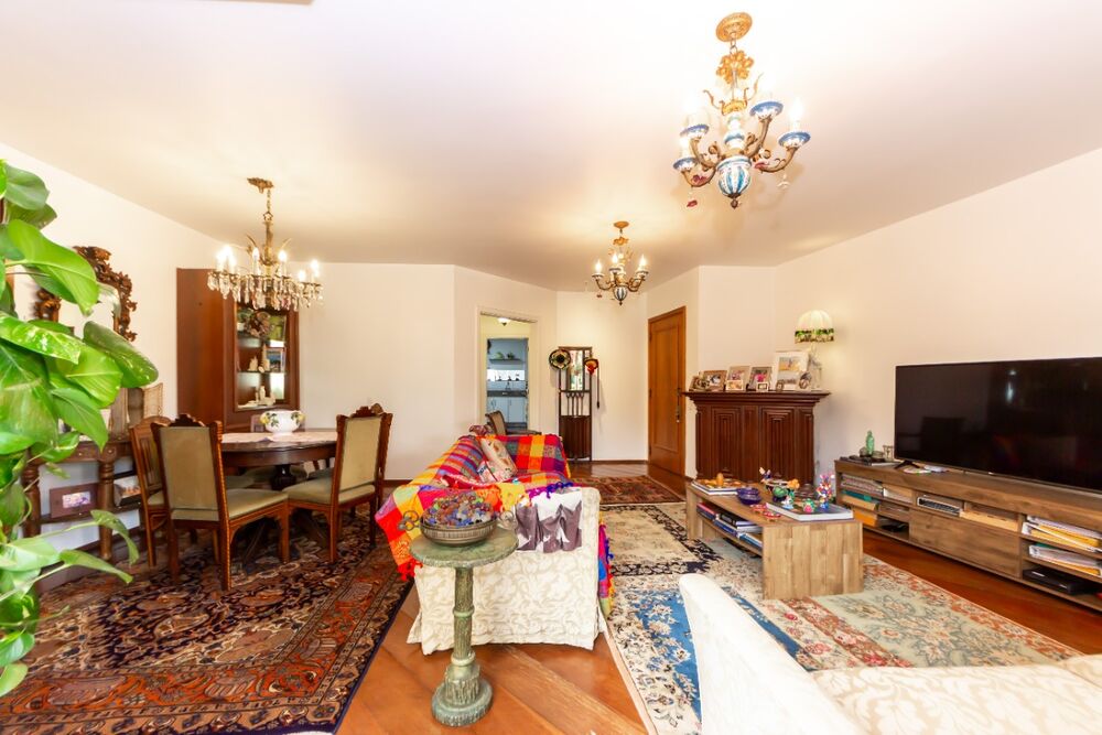Apartamento à venda com 3 quartos, 140m² - Foto 5