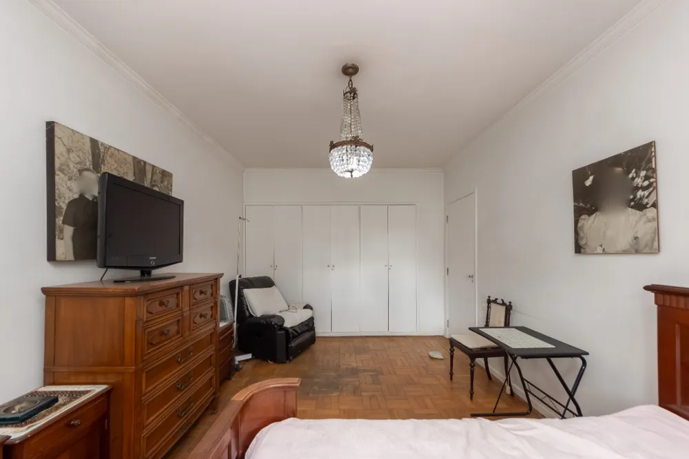 Apartamento, 3 quartos, 210 m² - Foto 1