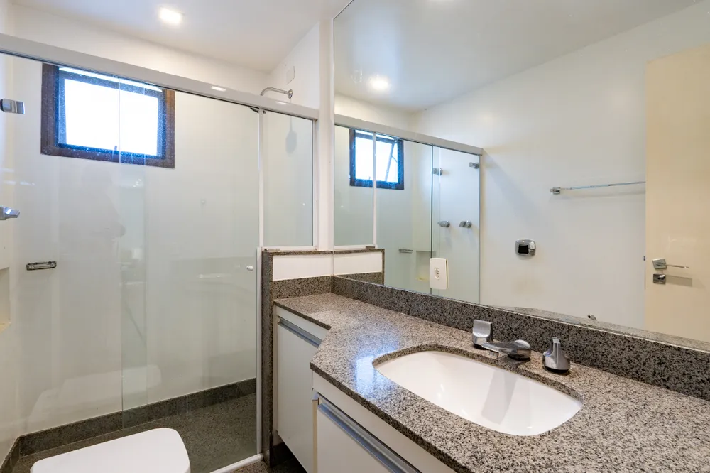 Apartamento, 3 quartos, 232 m² - Foto 1