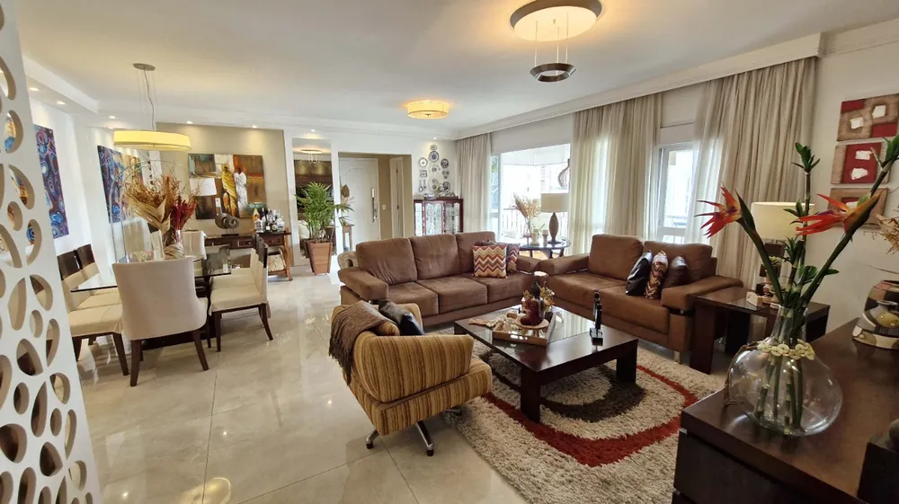 Apartamento, 3 quartos, 146 m² - Foto 1