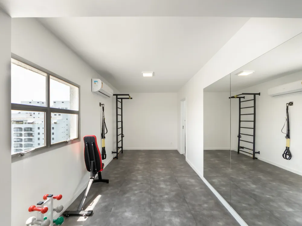 Apartamento, 3 quartos, 217 m² - Foto 1