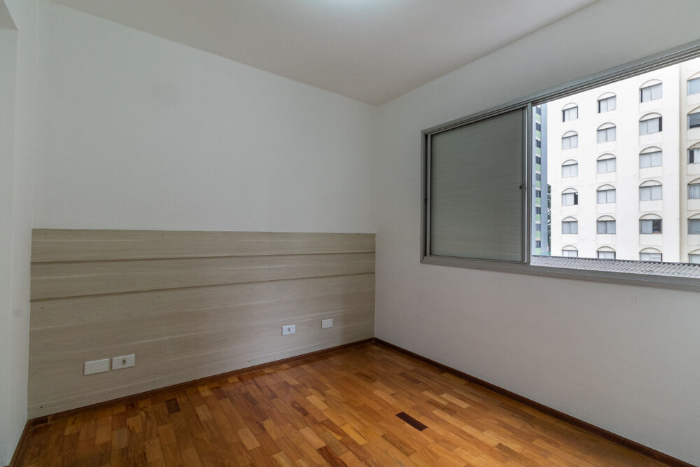 Apartamento à venda com 3 quartos, 75m² - Foto 9