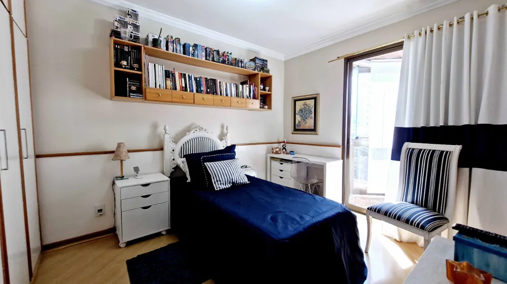 Apartamento, 3 quartos, 240 m² - Foto 2