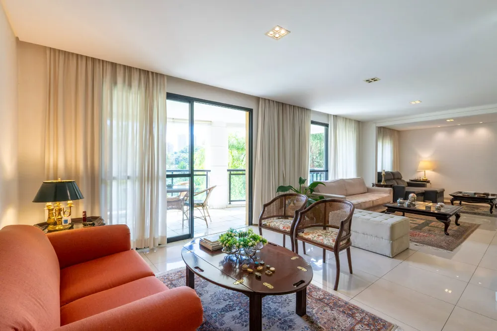Apartamento, 3 quartos, 192 m² - Foto 2