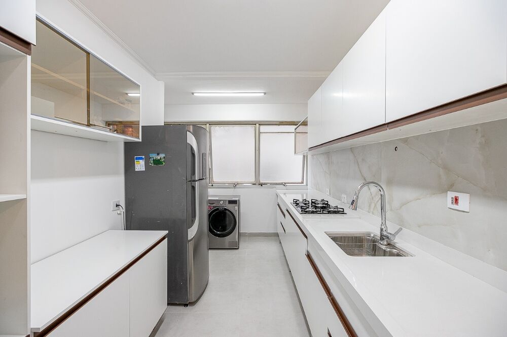 Apartamento à venda com 3 quartos, 105m² - Foto 8