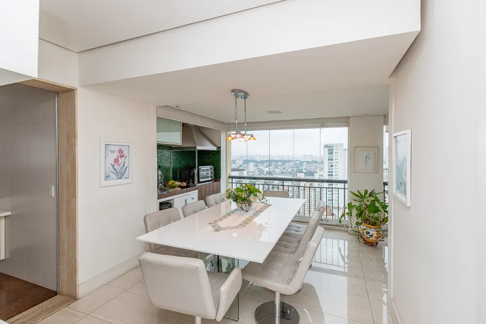 Apartamento, 3 quartos, 216 m² - Foto 3