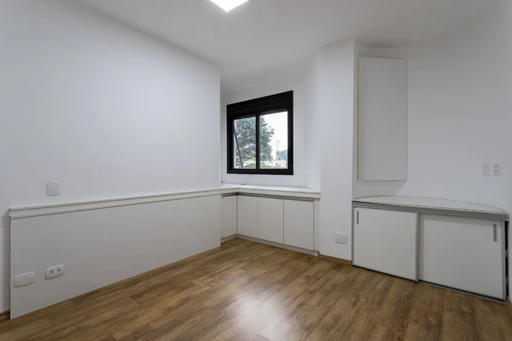 Apartamento, 3 quartos, 169 m² - Foto 2