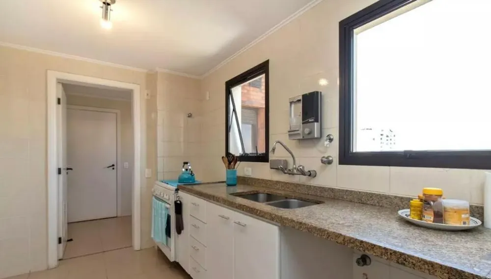 Apartamento, 3 quartos, 176 m² - Foto 1