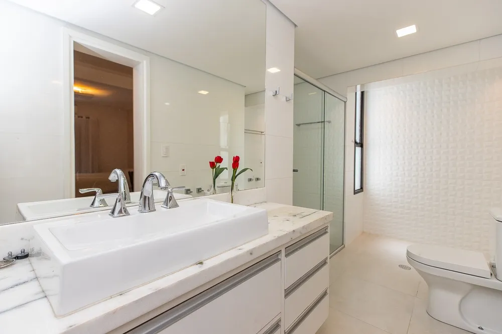 Apartamento, 4 quartos, 223 m² - Foto 1
