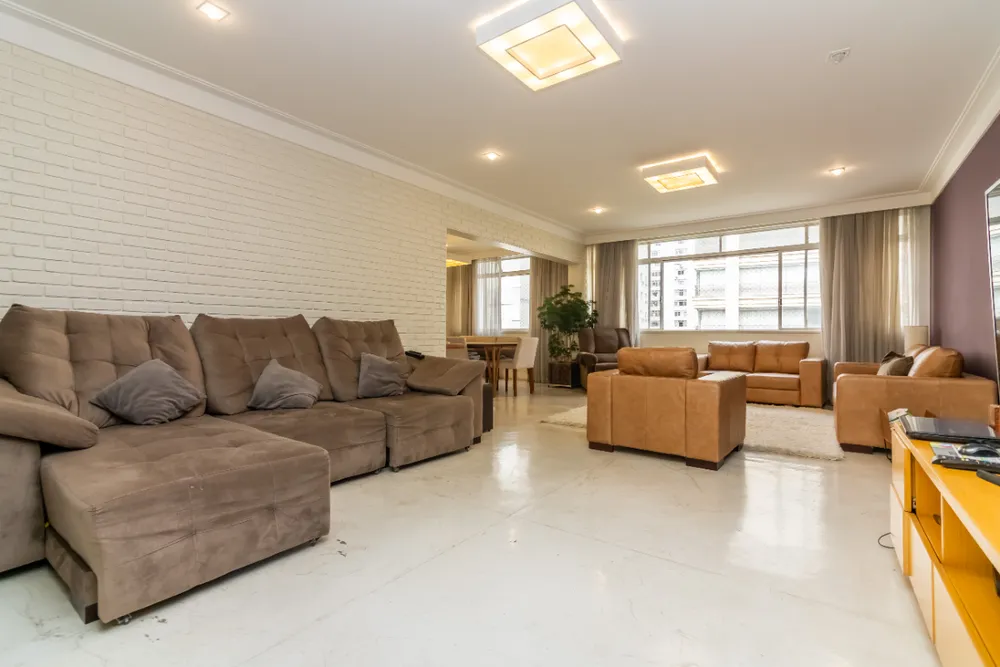 Apartamento, 3 quartos, 212 m² - Foto 2