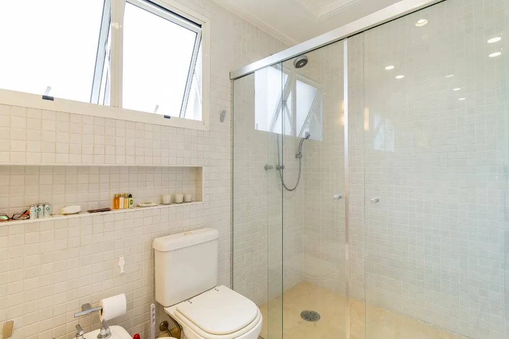Apartamento, 3 quartos, 210 m² - Foto 2