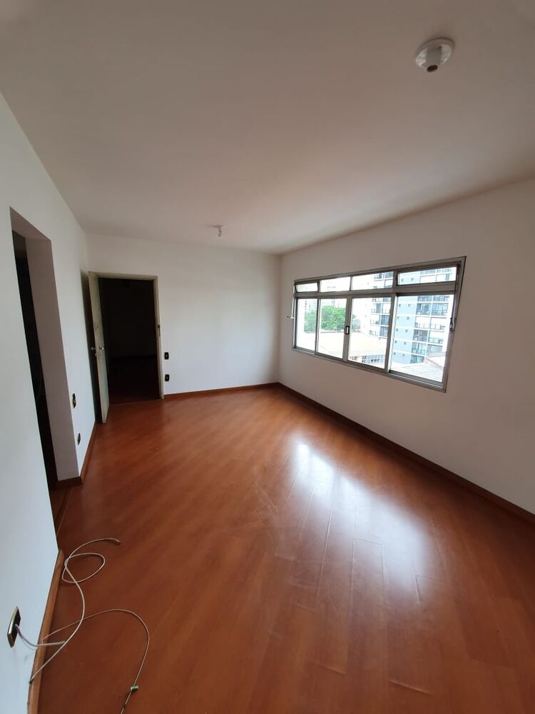 Apartamento à venda com 3 quartos, 94m² - Foto 1