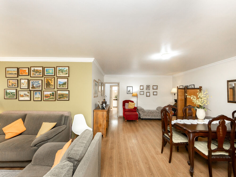 Apartamento à venda com 3 quartos, 123m² - Foto 3
