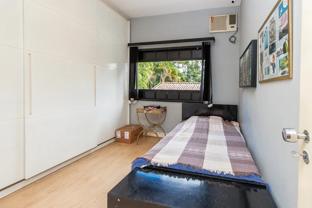 Casa, 4 quartos, 198 m² - Foto 3