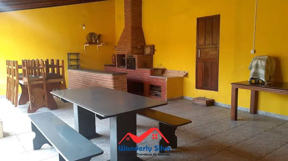Casa, 4 quartos, 236 m² - Foto 1