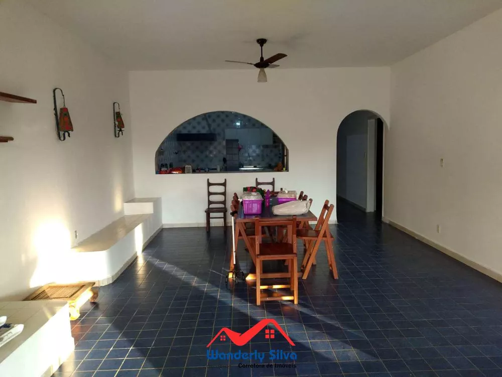 Casa, 5 quartos, 357 m² - Foto 2