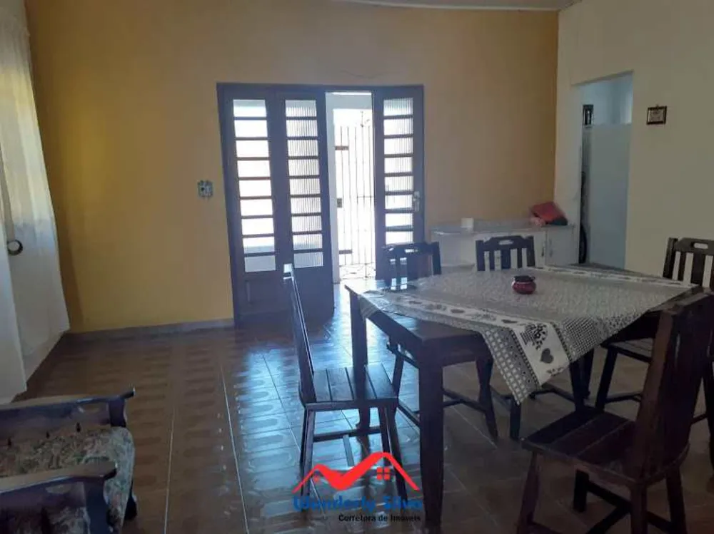 Casa, 3 quartos, 160 m² - Foto 2