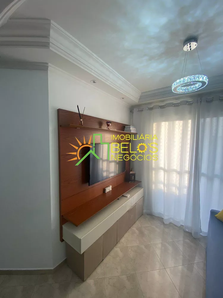 Apartamento à venda com 2 quartos, 61m² - Foto 4