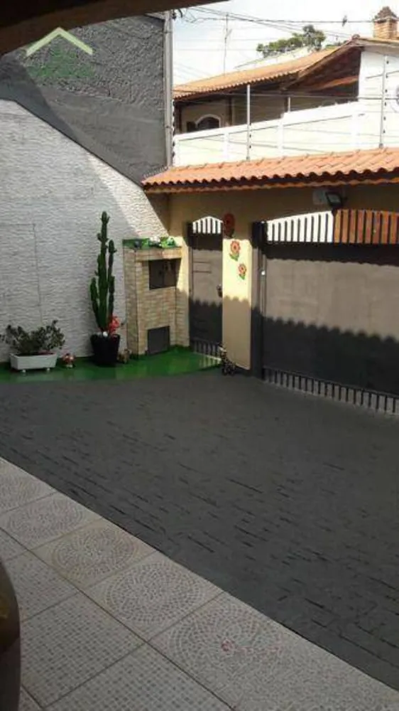 Sobrado, 3 quartos, 220 m² - Foto 1
