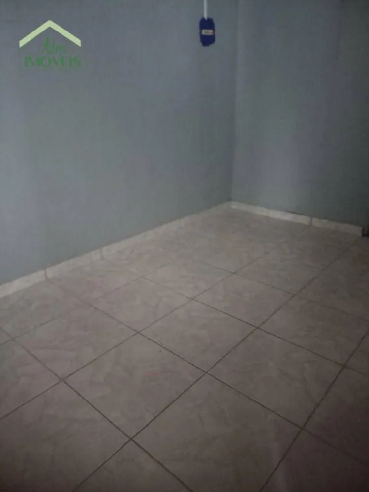 Casa, 3 quartos, 243 m² - Foto 3